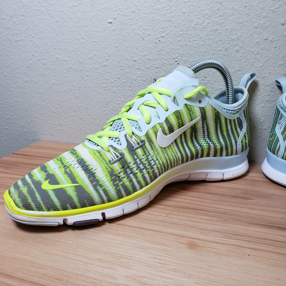 Nike Women's Lime Green White Patterned Sneakers - Picture 5 of 10